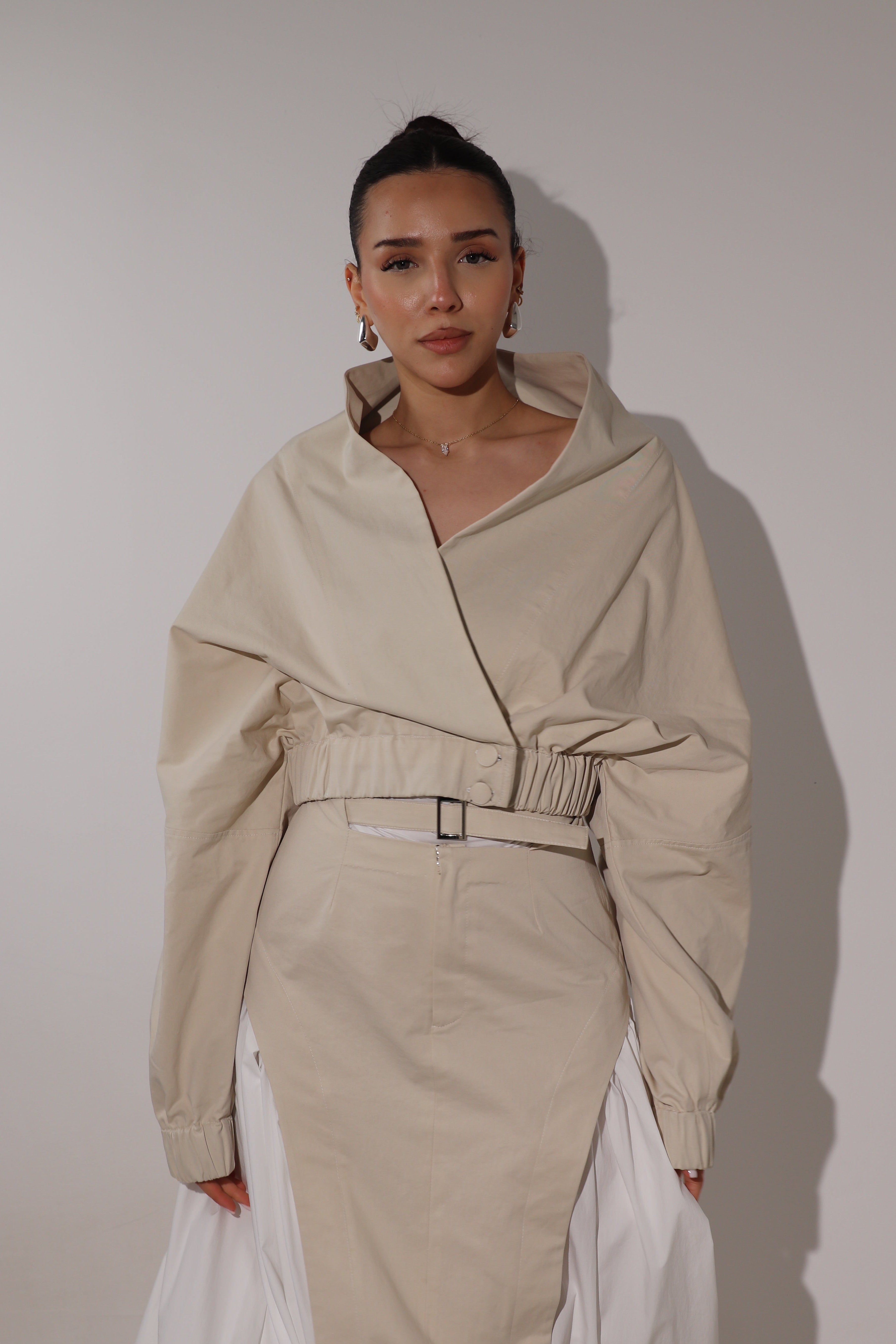LIGHT BEIGE